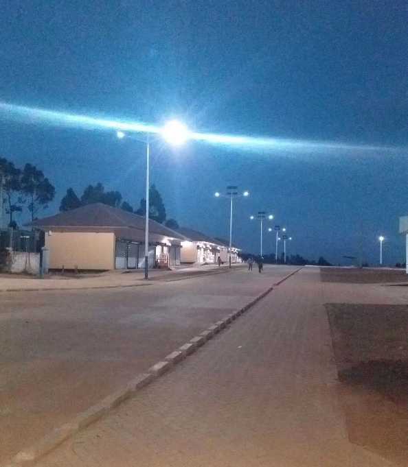 蒙城县非洲科特迪瓦太阳能路灯工程